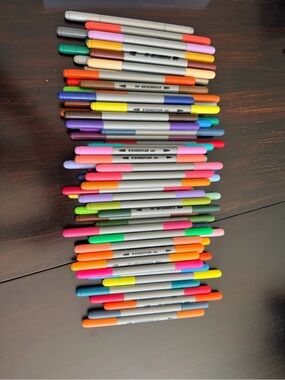 Staedtler 72 Dual-Tip Art Markers - Assorted Bright Colors
